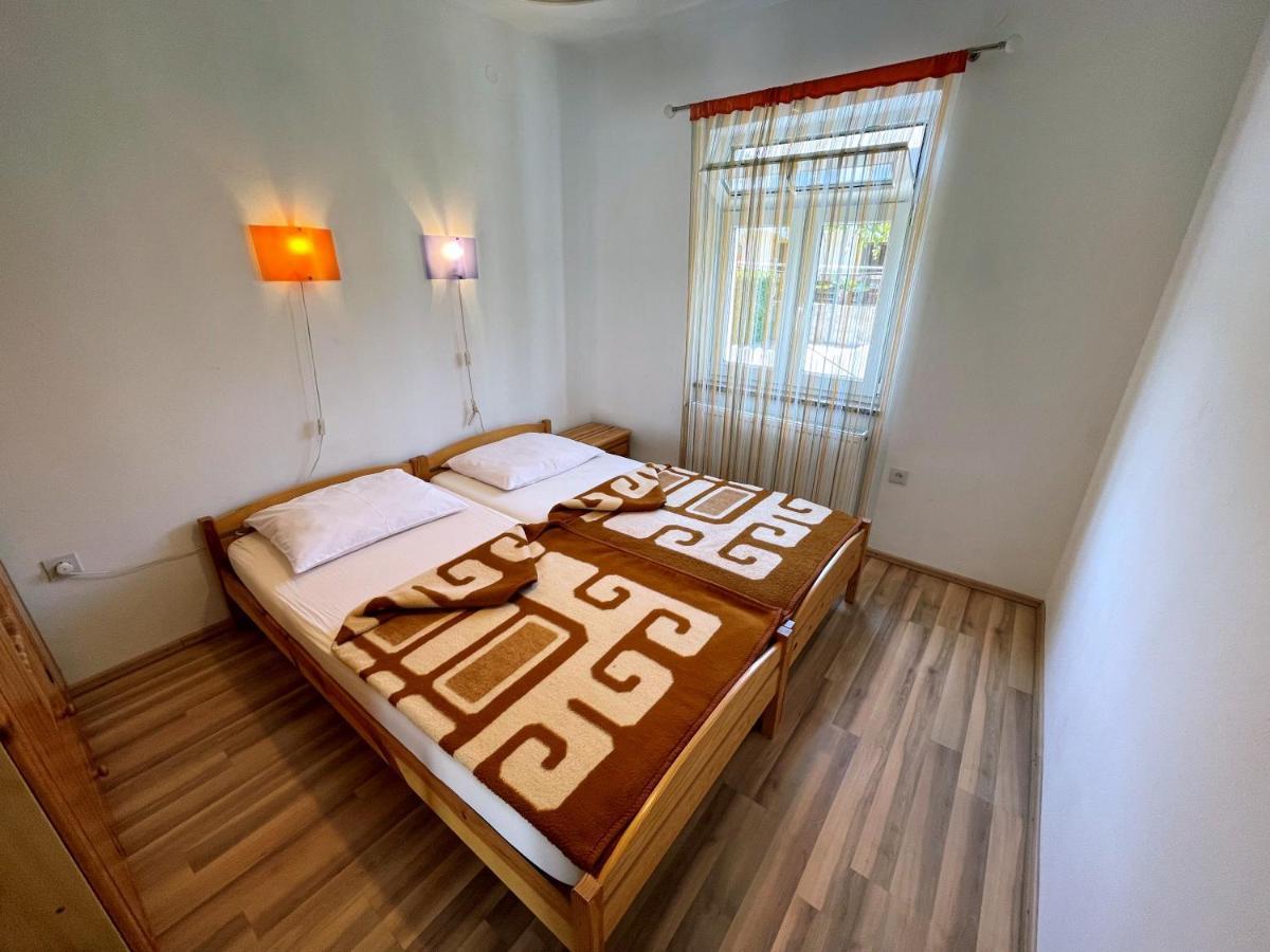 Apartments Bohovic Šilo Екстериор снимка