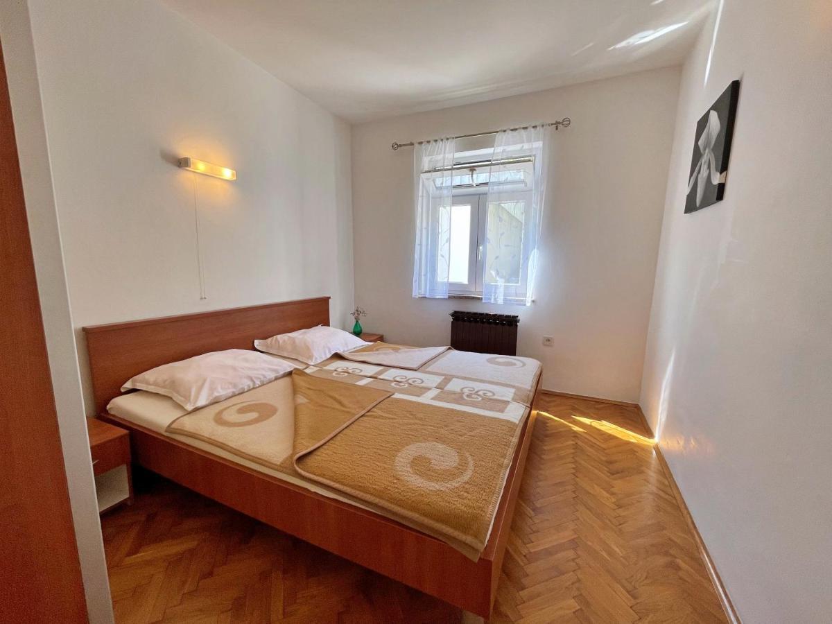 Apartments Bohovic Šilo Екстериор снимка
